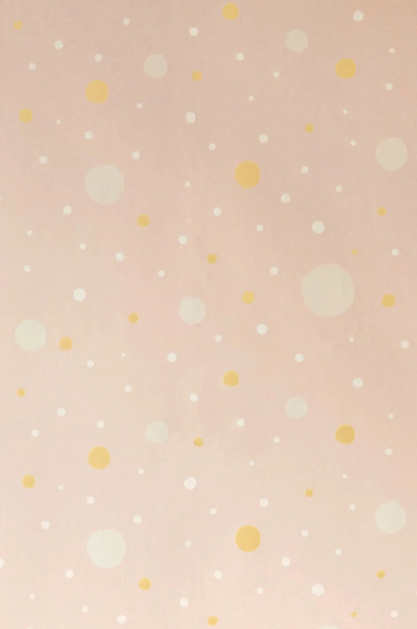 Majvillan Confetti pink behang sfeerbeeld kinderkamer detail