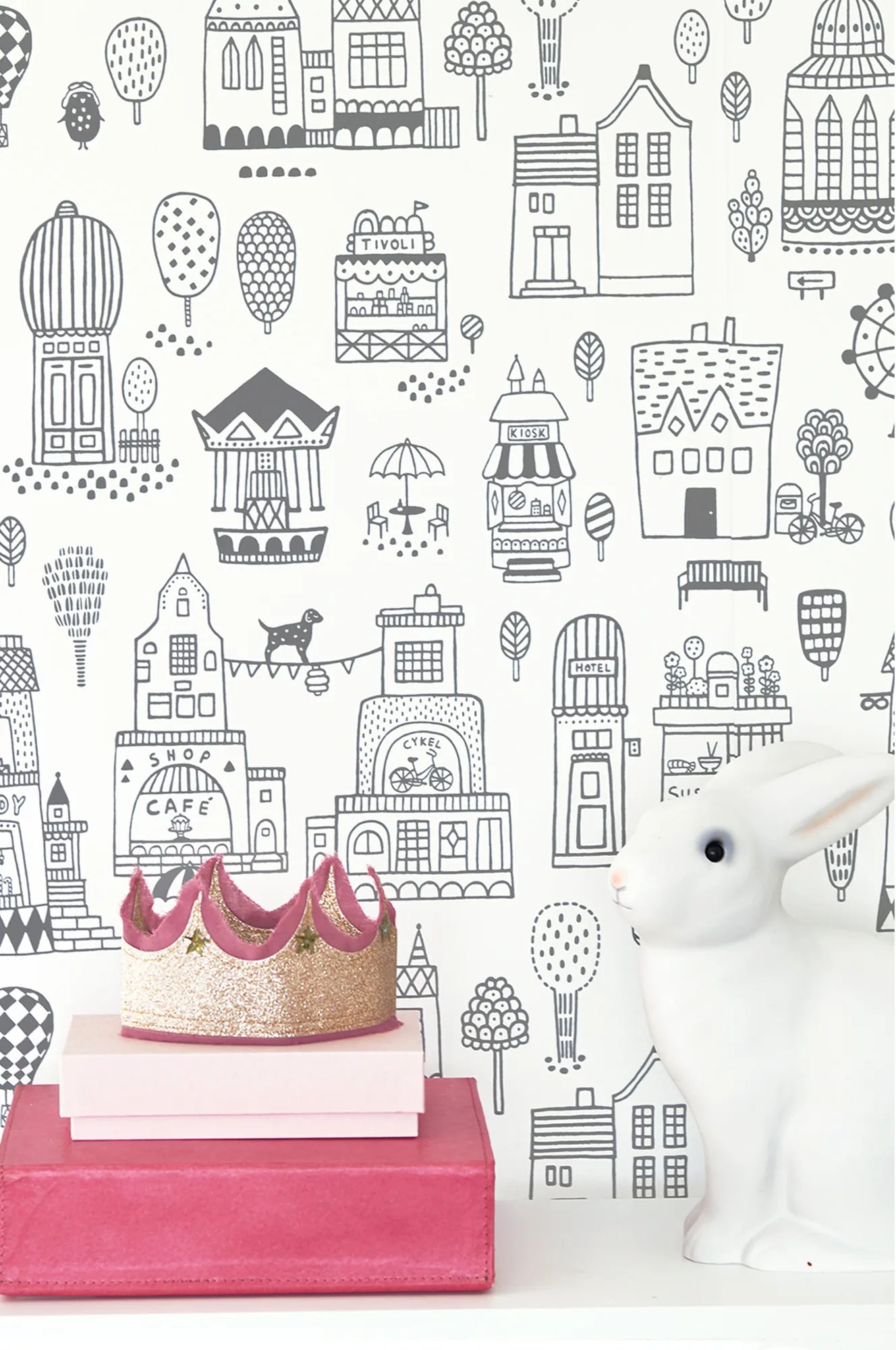 Majvillan Little town black behang sfeerbeeld kinderkamer detail