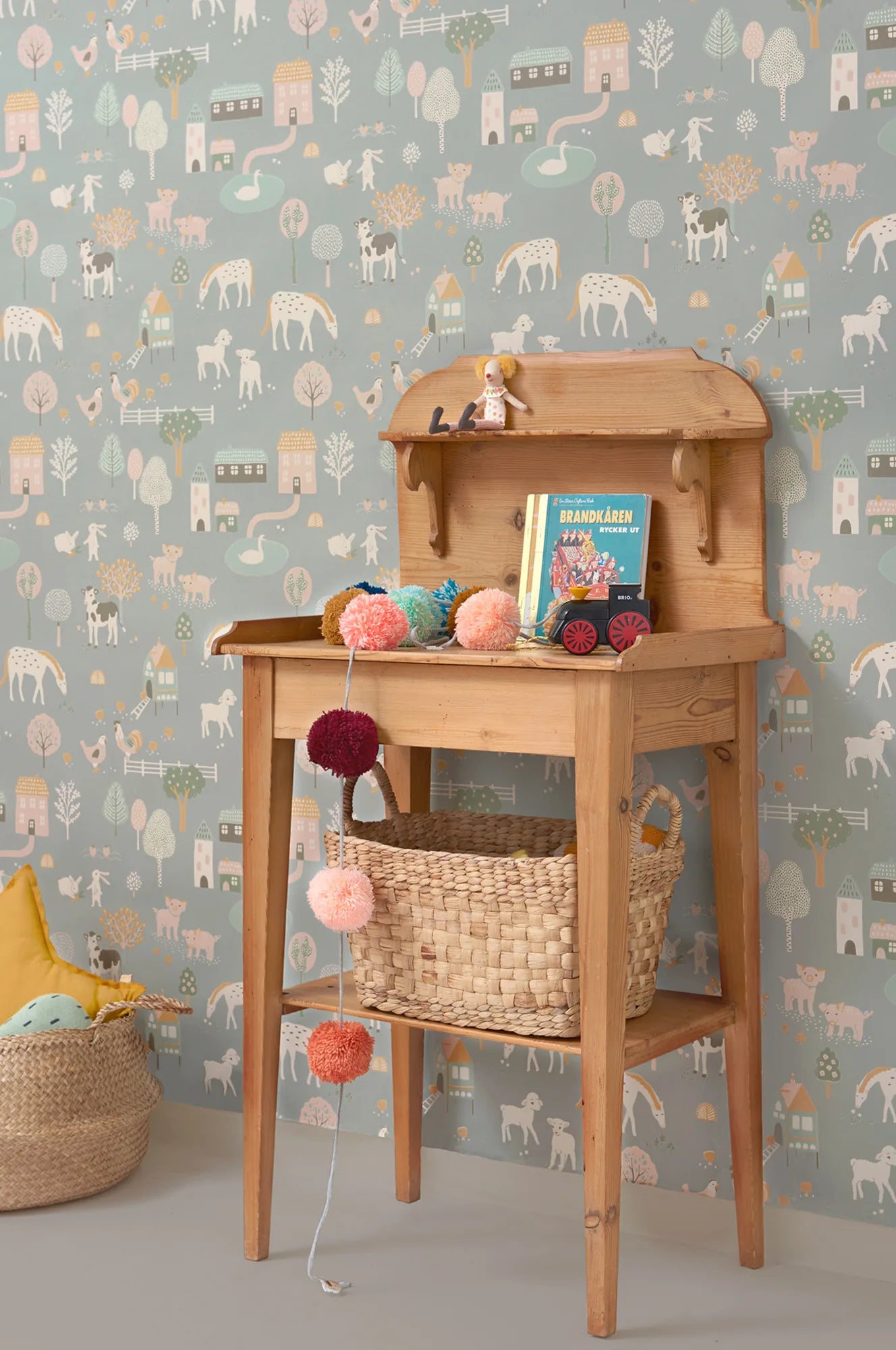 Majvillan My Farm stone blue behang sfeerbeeld kinderkamer detail