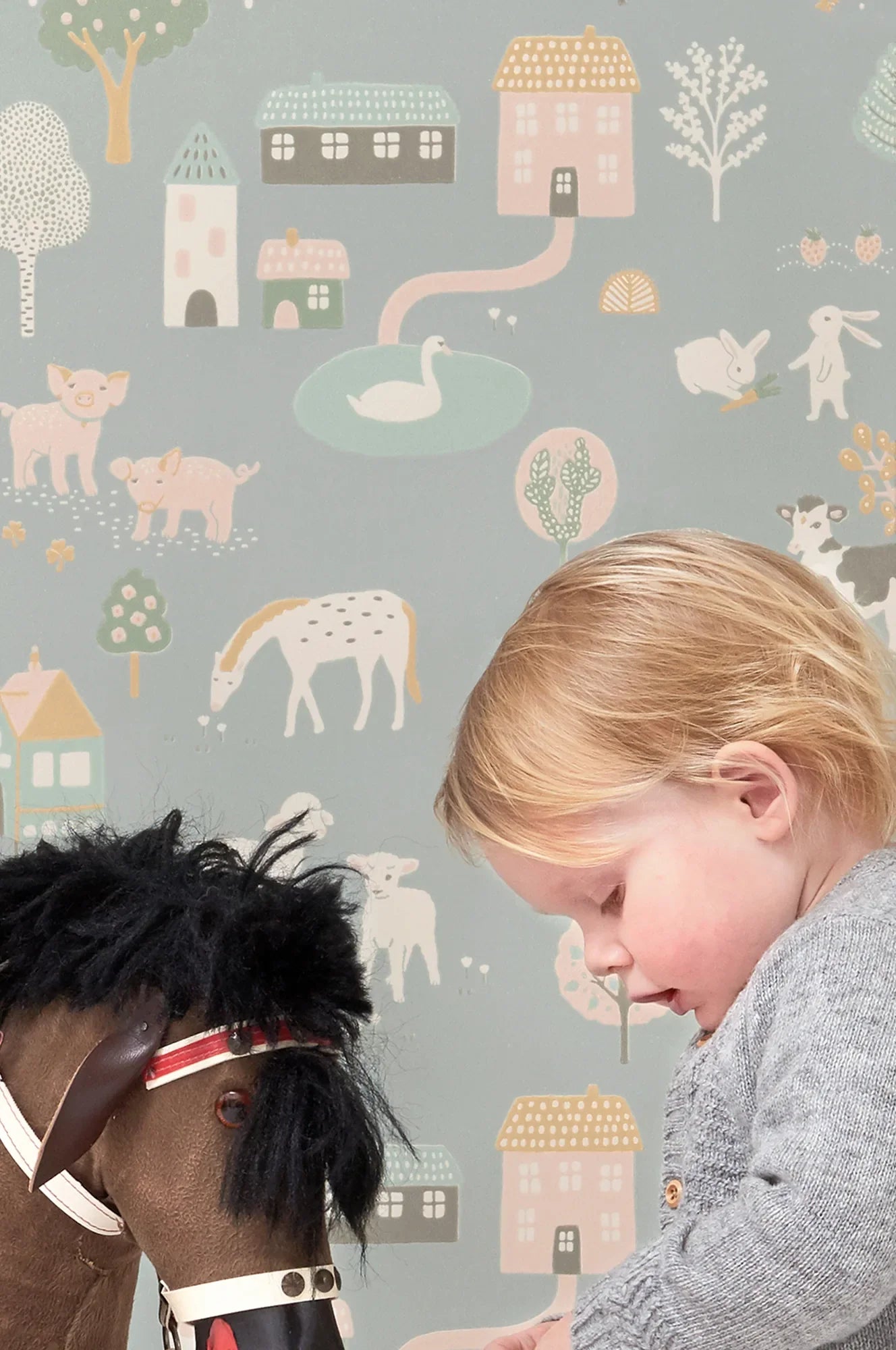 Majvillan My Farm stone blue behang sfeerbeeld kinderkamer detail