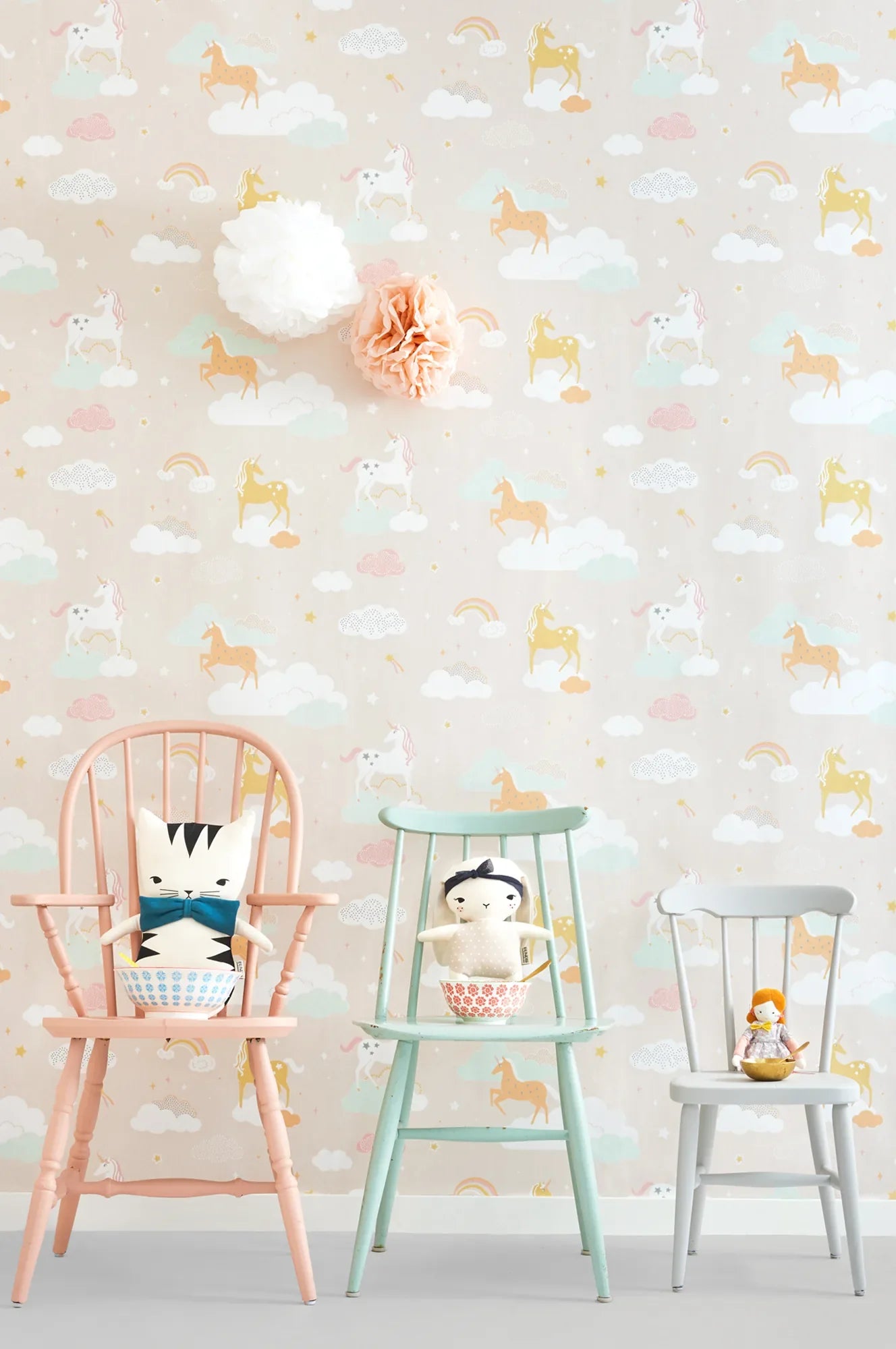 Majvillan Rainbow treasures lovely pastel pink behang sfeerbeeld kinderkamer detail