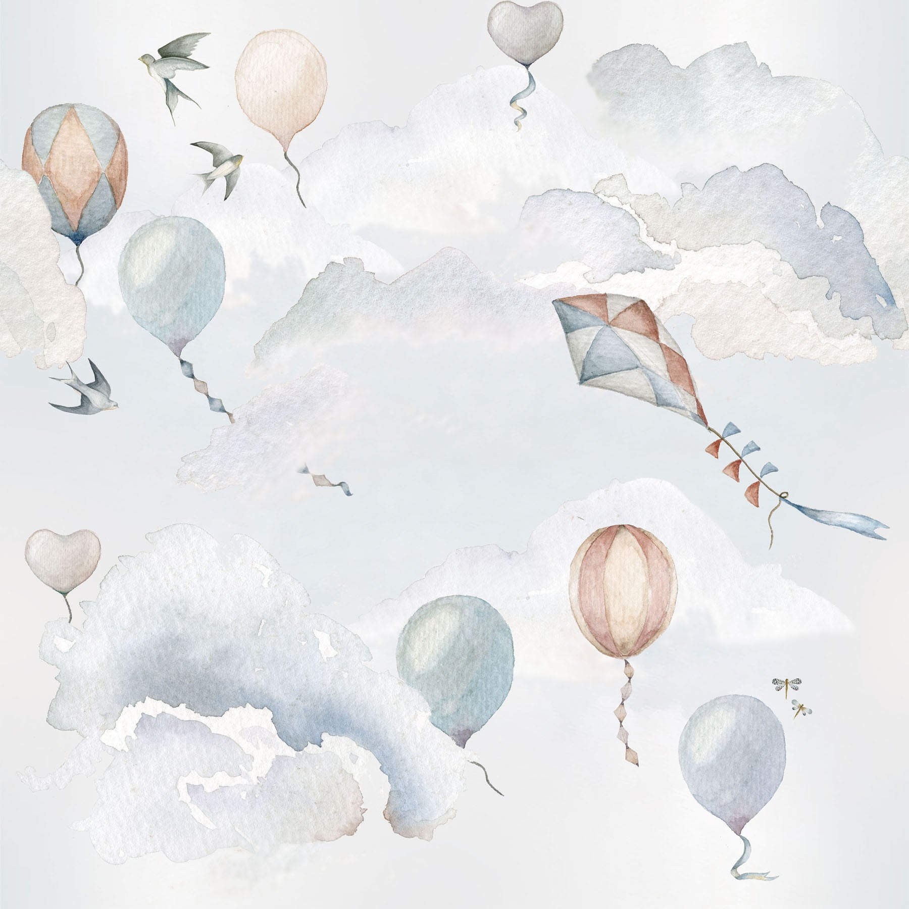 Dekornik Balloons Fairytale Behang — Een sprookjesachtig behang met luchtballonnen die over een dromerige hemel zweven, in zachte kleuren, perfect voor een magische kinderkamer. Detailopname van het patroon en de kleuren.
