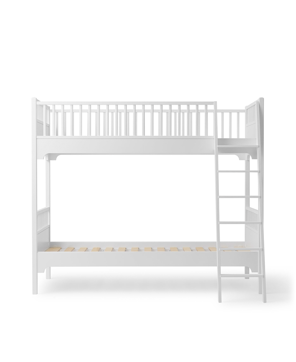 Seaside Classic Bed Bunk With Slant Ladder