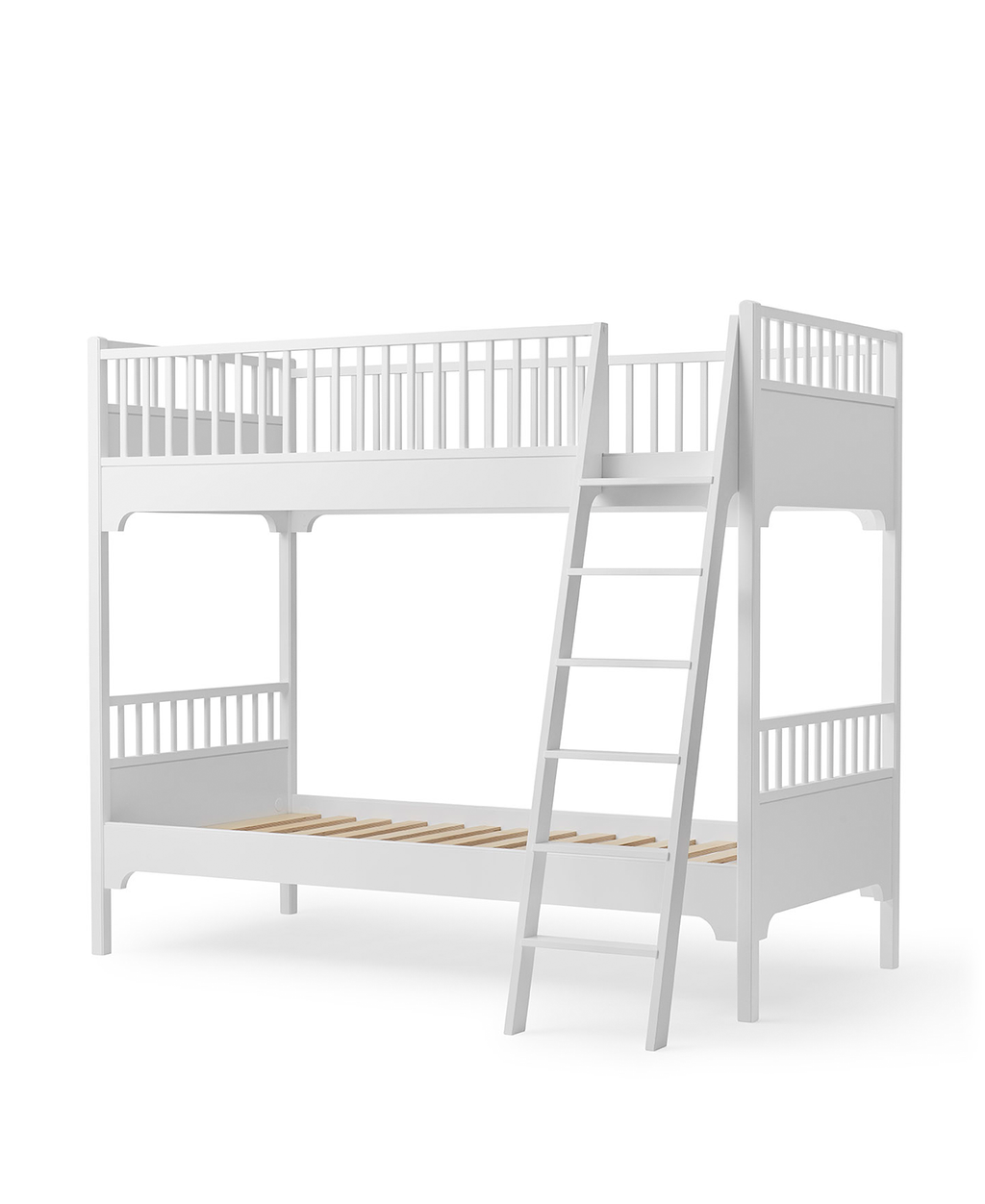 Seaside Classic Bed Bunk With Slant Ladder