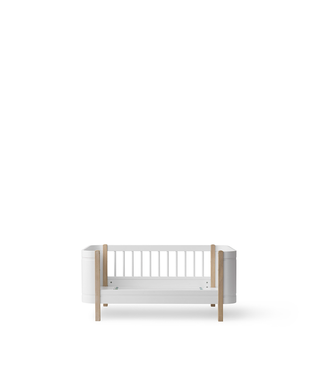 Wood Mini+ Cot Bed Incl. Junior Kit White/oak