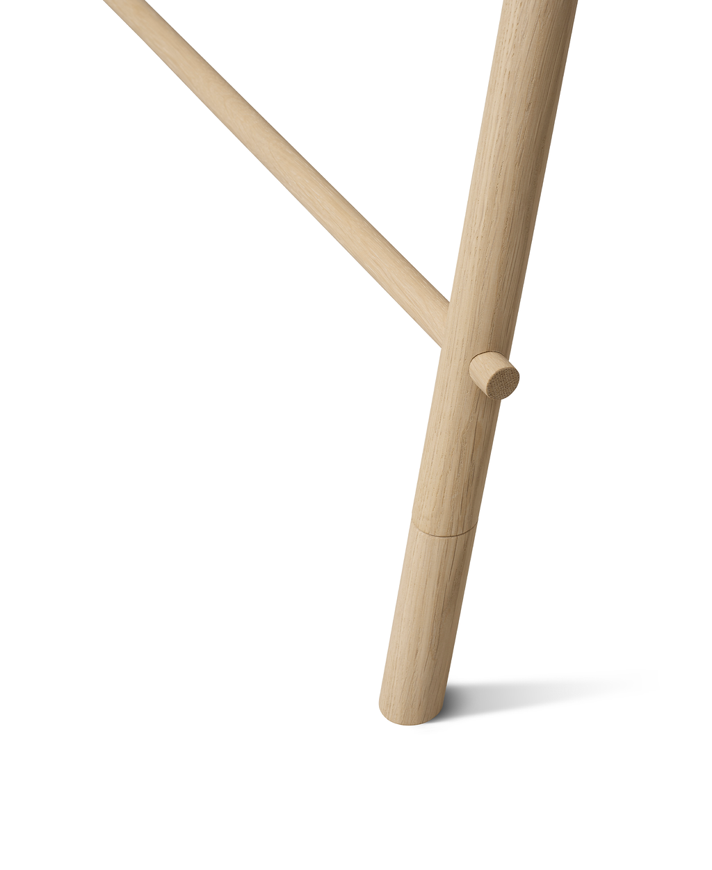 Camp Junior Bureau, White/oak