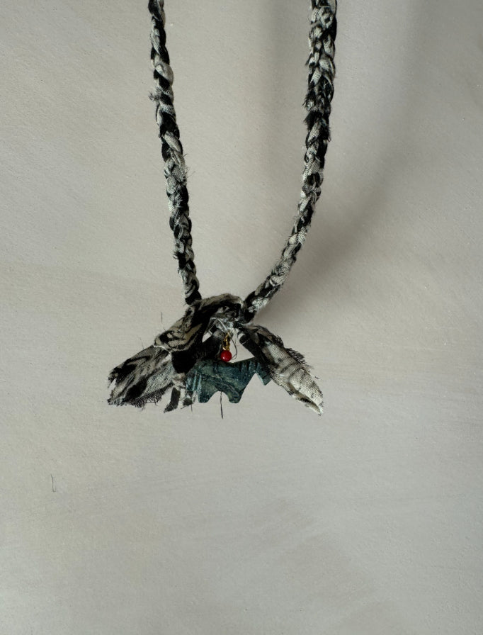 Gevlochten Ketting Met Bedel Zwart/wit/grijs