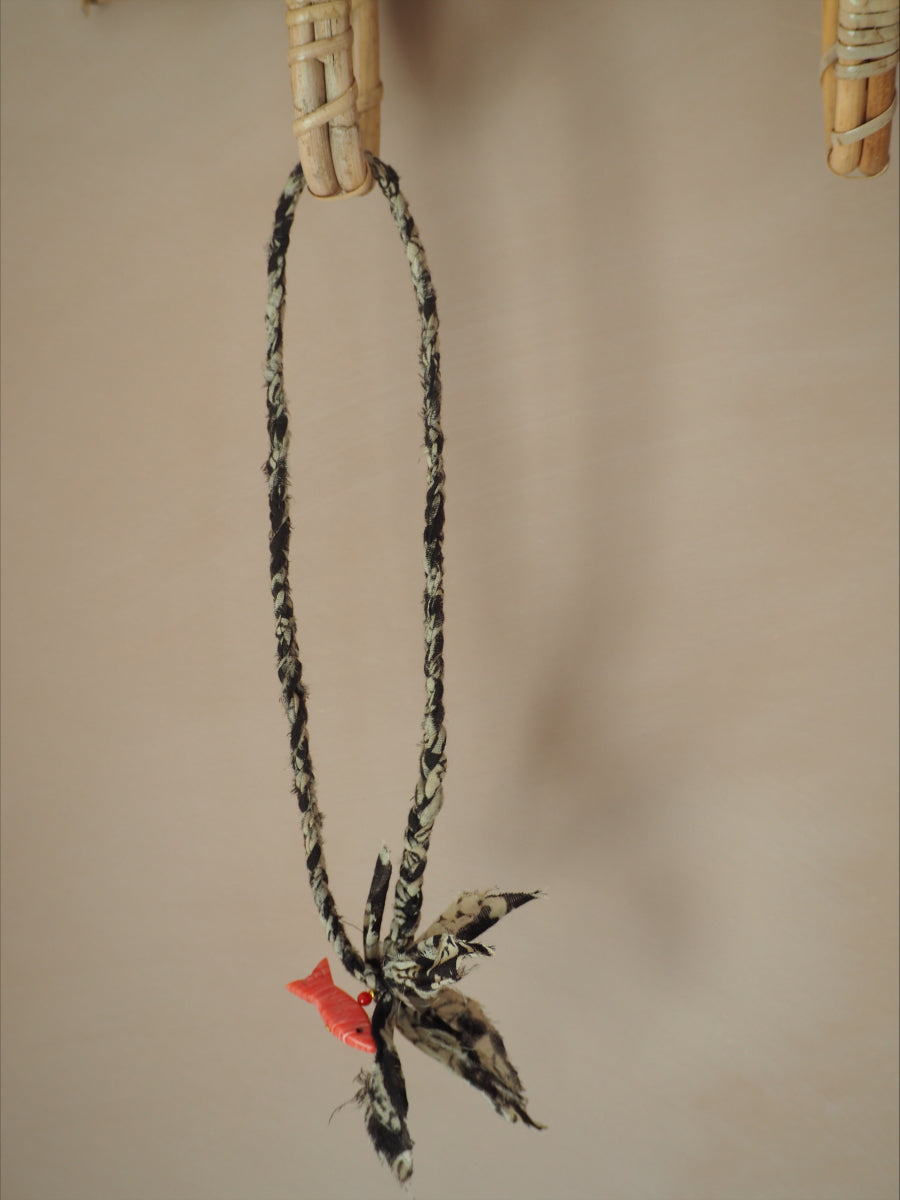 Gevlochten Ketting Met Bedel Zwart/wit/roze
