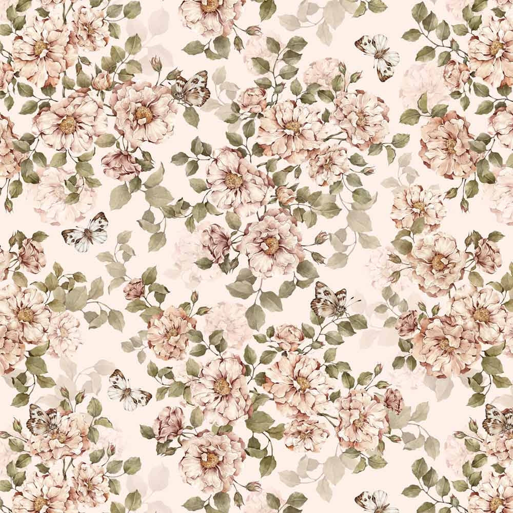 Dekornik Roses With Butterflies Behang — Een romantisch behang met rozen en vlinders in zachte roze en groene tinten, perfect voor een dromerige, botanische meisjeskamer.