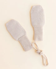 HVID mittens Fiza 6m-2y in cream — productfoto op witte achtergrond, gemaakt van Belgische merinowol bij Lidor