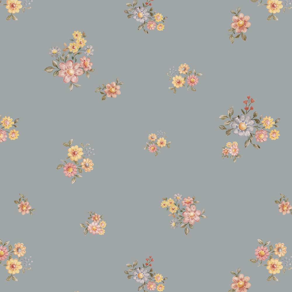 Dekornik Flowers Minimini Dark Behang — Een fijn behang met kleine bloemetjes in een mini-patroon op een donkere achtergrond, perfect voor een sfeervolle, botanische kinderkamer. Detailopname van het patroon en de kleuren.