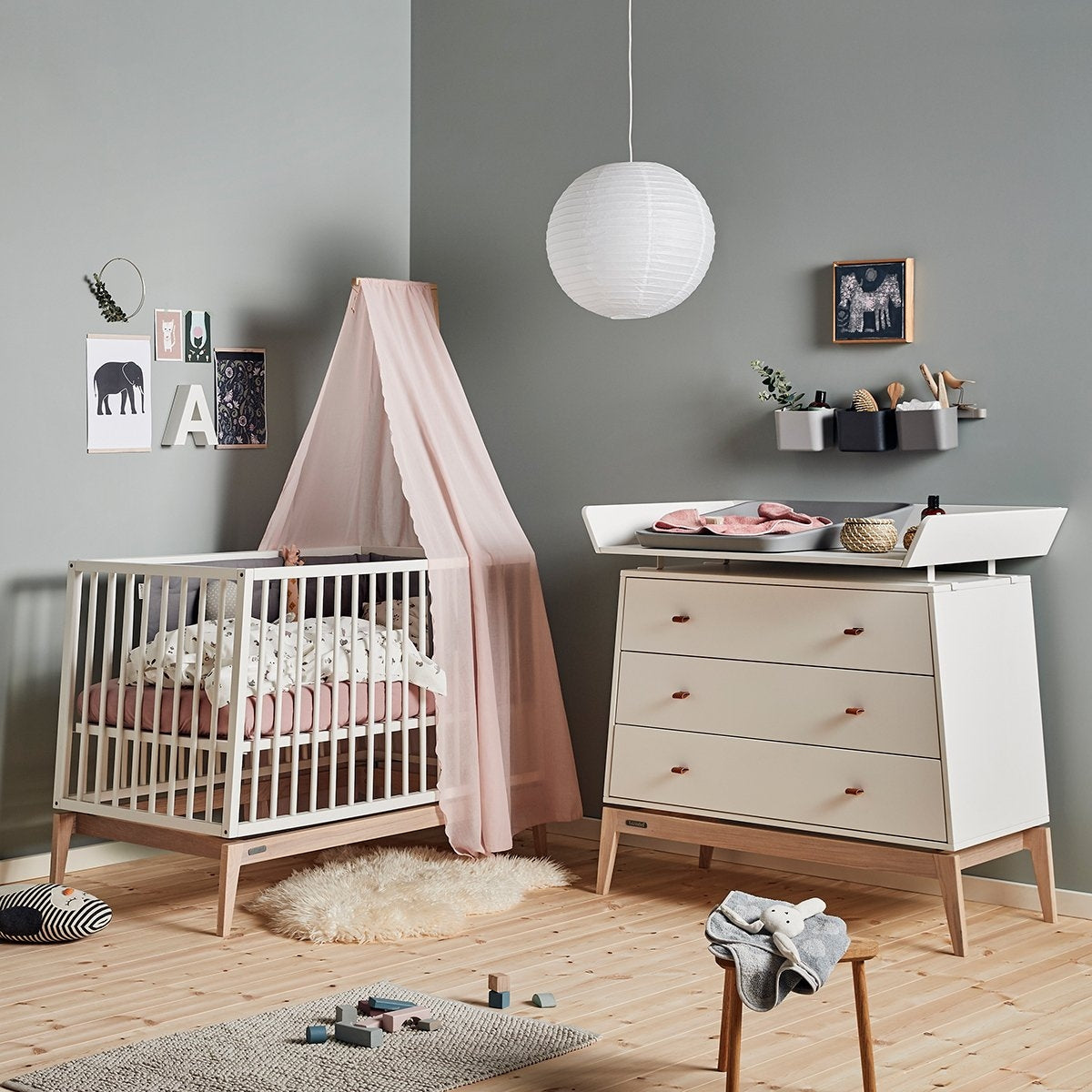 Leander Luna Dresser White/oak