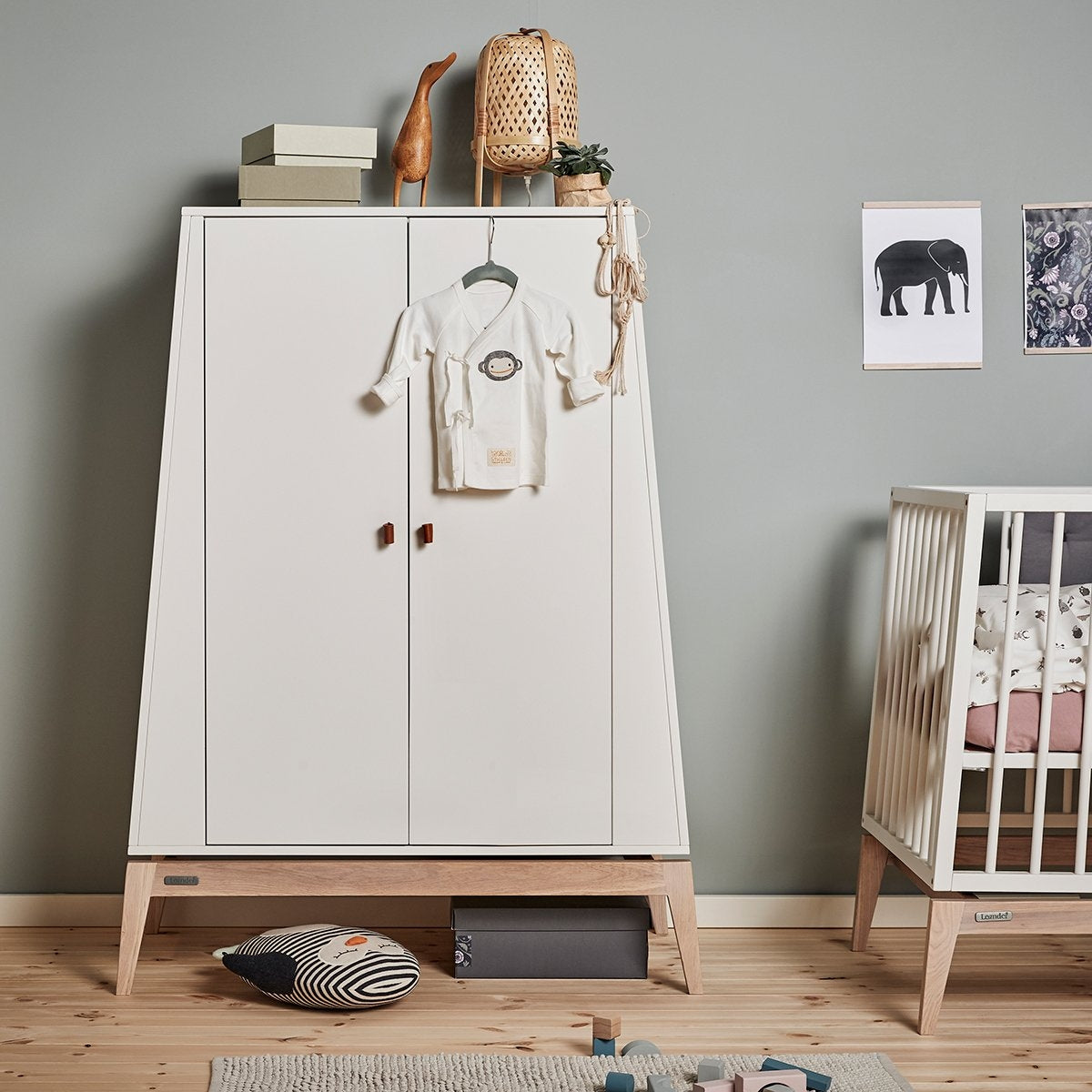 Leander Luna Wardrobe Small White/oak