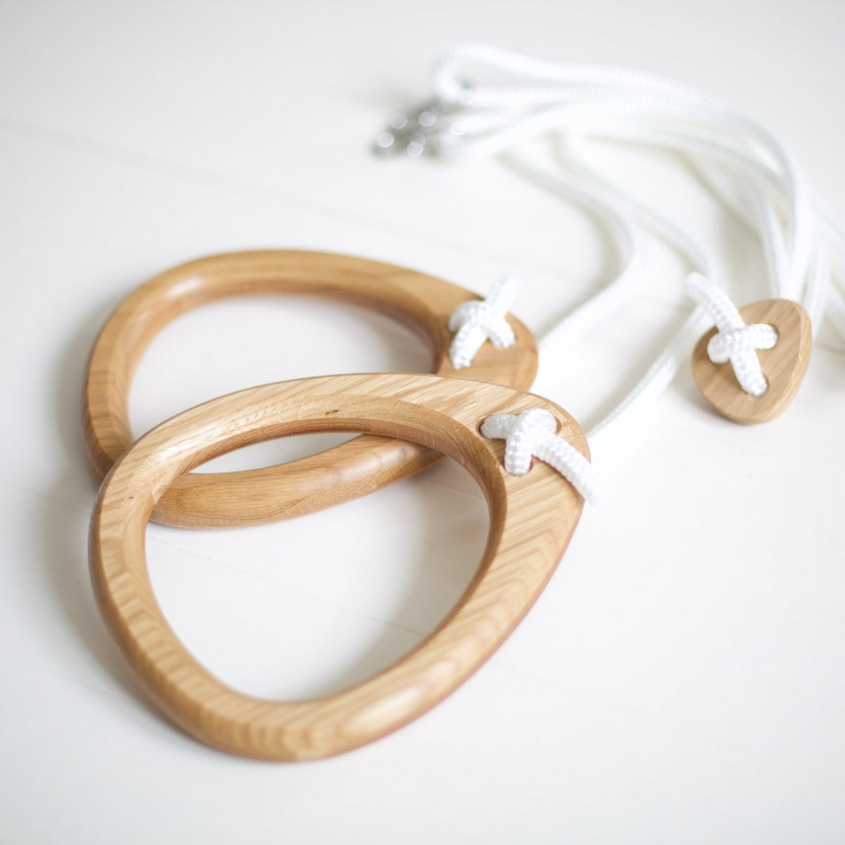 Lillagunga Rings - Oak - White Rope