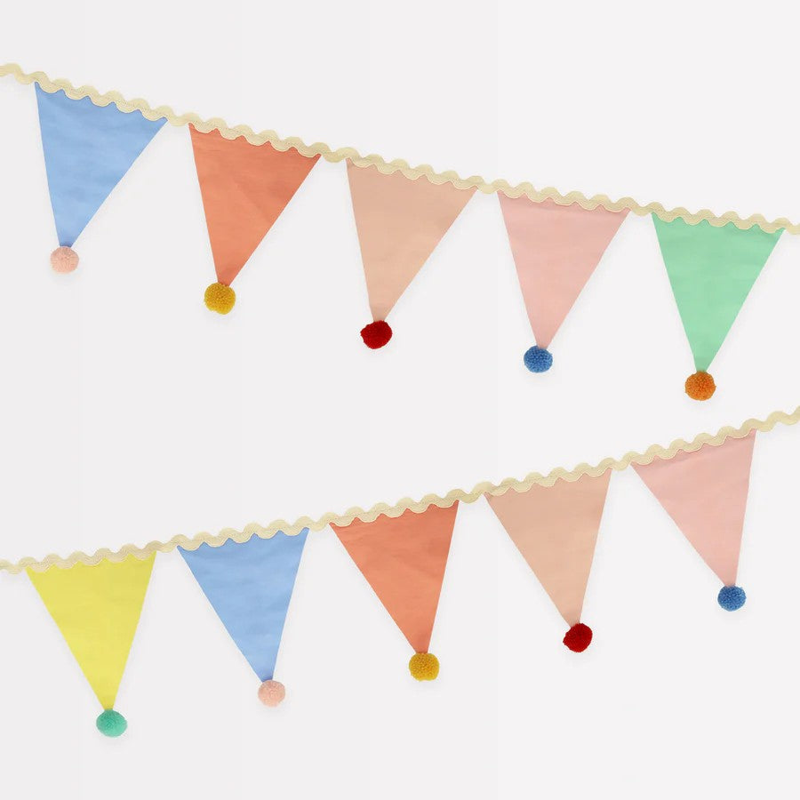Pastel Pom Pom Garland