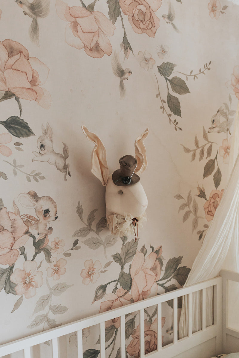 Wallpaper Land Of Roses