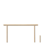 Oliver Furniture Camp Bed Guard, Oak in een speelse kinderkamer met Japans-Scandinavische esthetiek
