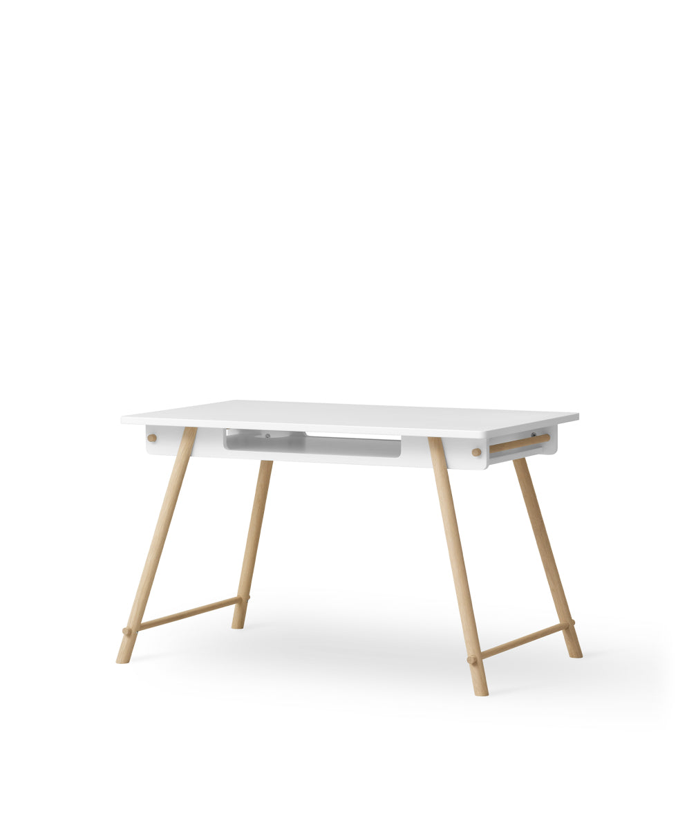Camp Junior Bureau, White/oak