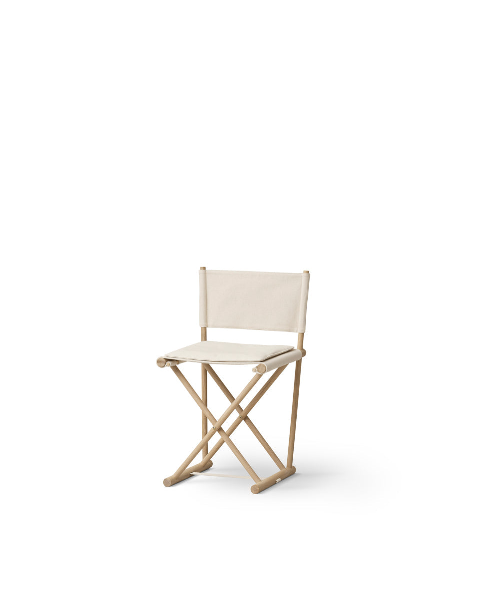 Oliver Furniture Camp Junior Stoel, Oak/undyed in een fantasierijke kinderkamer met Camp-collectie meubels