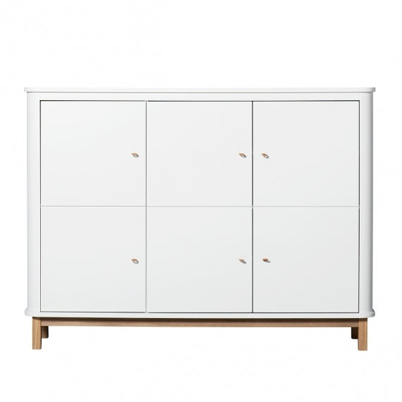 Oliver Furniture Wood Storage - Multi Cupboard 3 Doors White-oak in een Wood-collectie kinderkamer met tijdloos Scandinavisch design