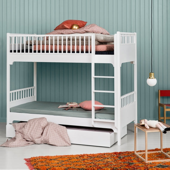 Seaside Classic Trundle Bed