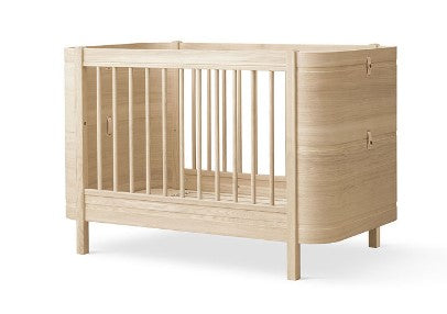 Wood Mini+ Cot Bed Excl. Junior Kit Oak