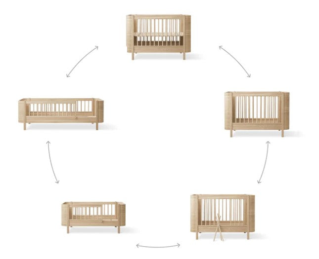 Wood Mini+ Cot Bed Incl. Junior Kit Oak