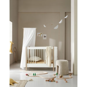 Wood Mini+ Cot Bed Incl. Junior Kit White/oak