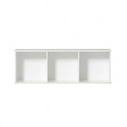 Oliver Furniture Wood Storage - Shelving Unit 3x1 in een speelhoek of babykamer met tijdloos Scandinavisch design