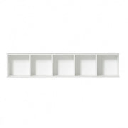 Oliver Furniture Wood Storage - Shelving Unit Met Basis 5x1 in een speelhoek of babykamer met tijdloos Scandinavisch