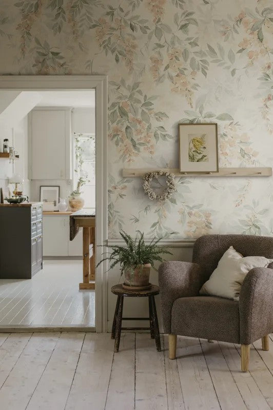 Lovisa Mural, Orange
